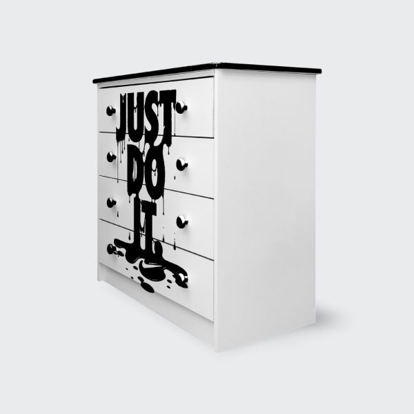 Cómoda de 4 cajones Nike just do it white and black liquid - Imagen 2